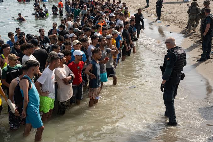 Immigrazione clandestina e rimpatri: un confronto tra Italia e Spagna nel più ampio scenario europeo